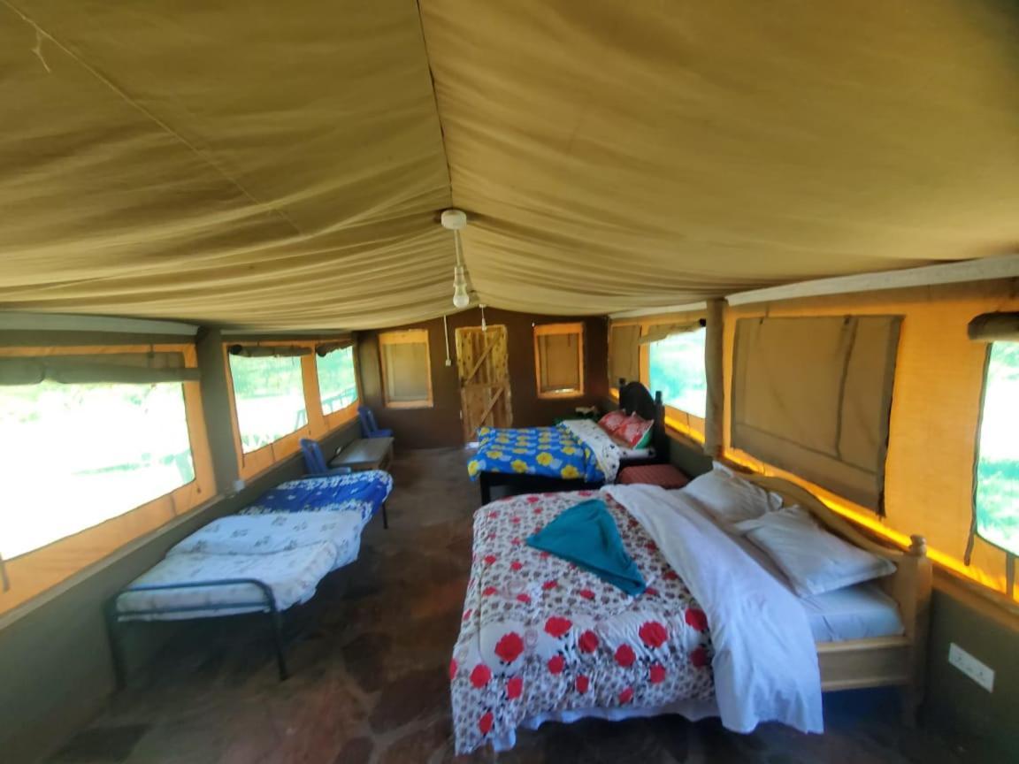 Oloirien Tented Camp Hotel Mara Simba Bagian luar foto